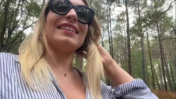 Je me fais défoncer le cul par un inconnu dans son camping car
