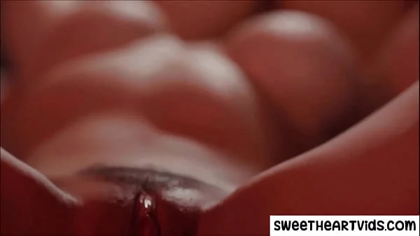 Eating GF pussy