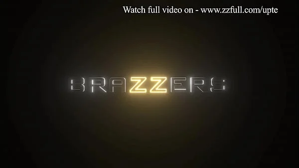 Anal Downpour - Phoenix Marie / Brazzers  / stream full from www.zzfull.com/upte