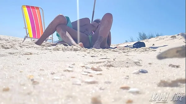 FUDENDO NA PRAIA E FODA-SE - SEXO REAL EM PRAIA RJ