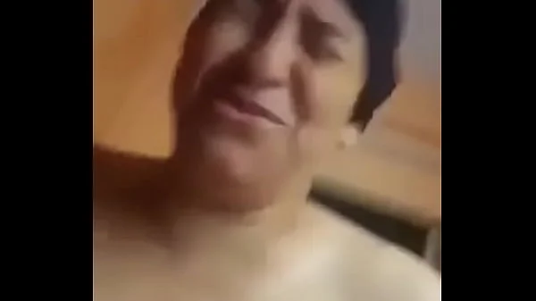 ماما اتفشخت من دكرها