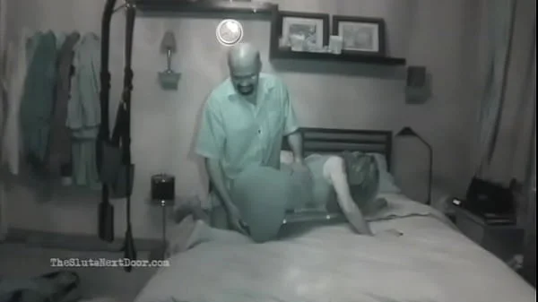 Spy cam slut gets BBC while on Vacation