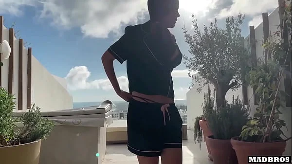 Venezuelan wife caught by her husband getting fucked while we visit their house !!!