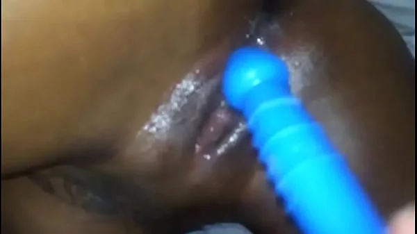 Redbone Girl Masturbating