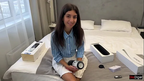 I received a powerful cumshot from my new toy Svakom Alex Neo 2