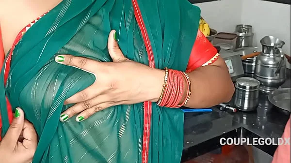 कोमल ने अपने दूध का चाय ससुरजी को पिलाया