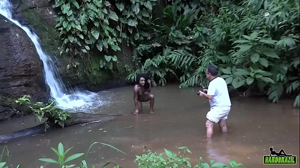 Ensaio Fotográfico da negra baiana no riacho  - Bruna Black - Binho Ted - Baiana Arretada