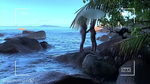 voyeur spy nude couple having sex on public beach - projectfiundiary