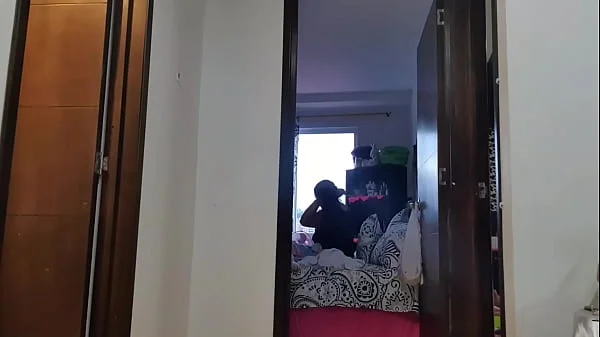Martinasmith was caught by her squirting on the floor