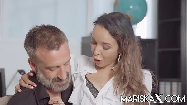 MARISKAX Francys takes Pascals cock deep in her ass