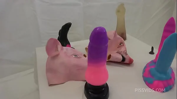 HORNY PIGS! The ULTIMATE anal filth session! Brittany Bardot and Laura Boomlock