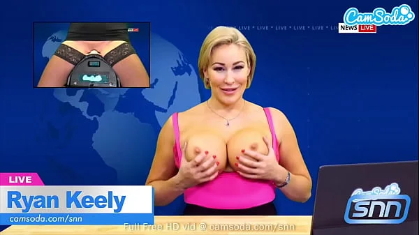 Camsoda - Big Tits MILF Ryan Keely Enjoys Sybian While Reading The News